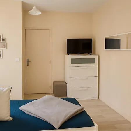 Apartament Lumineux Proche Abbaye & Centre De *